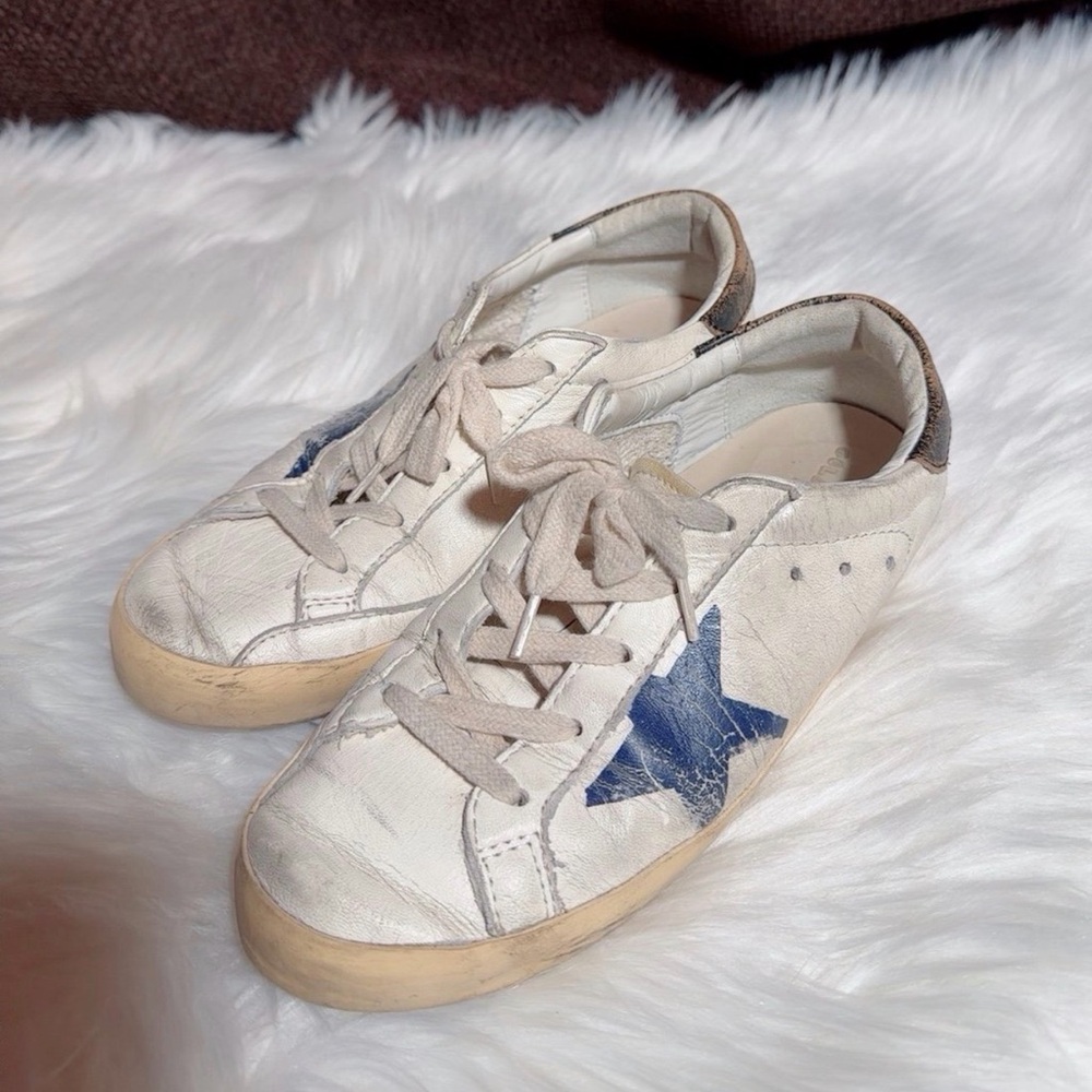 Authentic GOLDEN GOOSE Sneakers